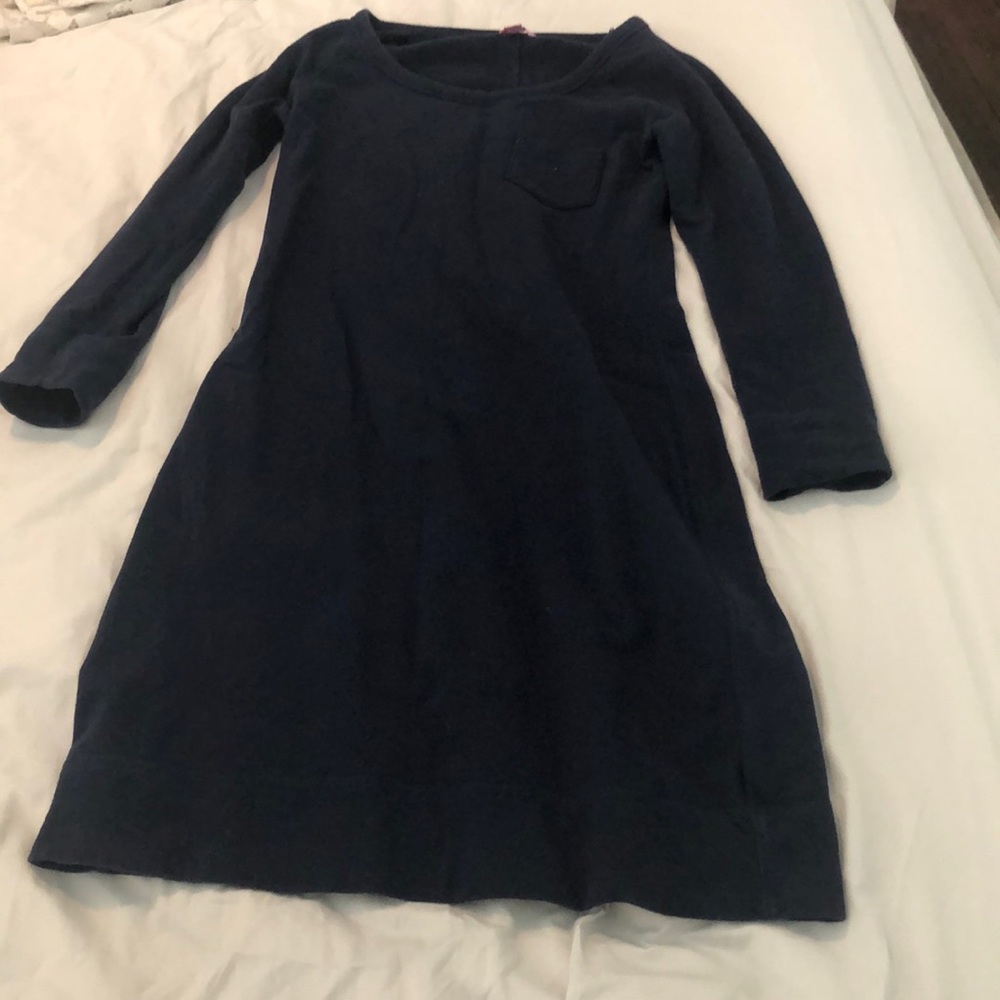 Size XS. Lilly Pulitzer Navy sweater dress